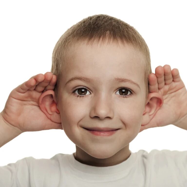 La diferencia entre oír y escuchar: ¿Qué debes saber?